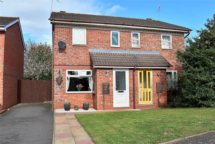 2 Bedroom Semi-Detached House To Rent In Hammond Close, Droitwich Spa, WR9