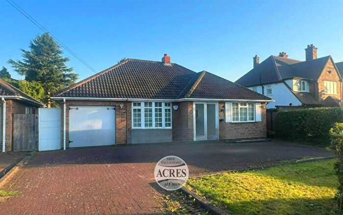 3 Bedroom Detached Bungalow For Sale In Little Sutton Road, Four Oaks, B75