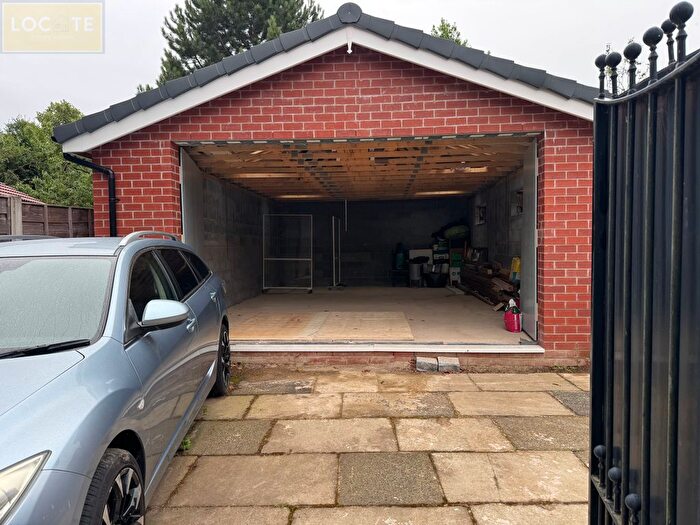 Warehouse For Sale In Milwain Road, Stretford, M32