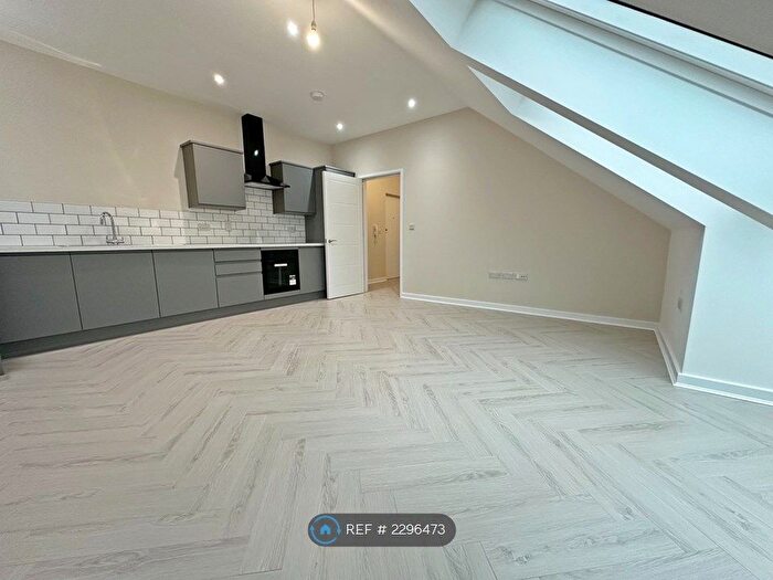 1 Bedroom Flat To Rent In Waterloo Street, Maidstone, ME15