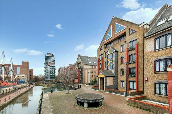 Studio To Rent In Discovery Walk, Wapping, E1W