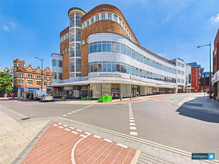 1 Bedroom Apartment For Sale In St. Sepulchre Gate, Doncaster, South Yorkshire, DN1
