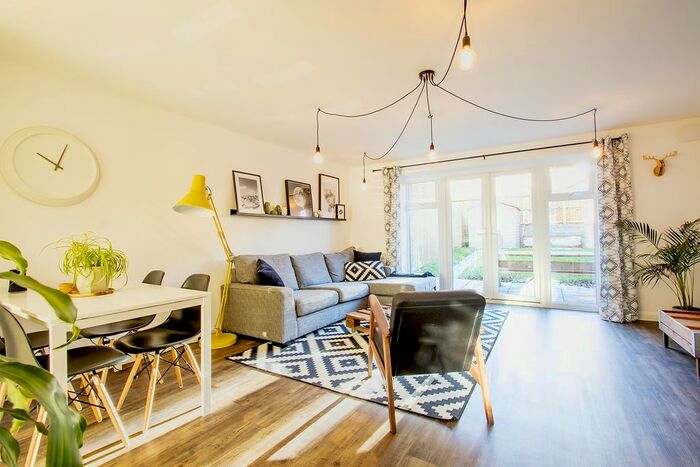 3 Bedroom Semi-Detached House To Rent In Woolhampton Drive, Basingstoke, RG24