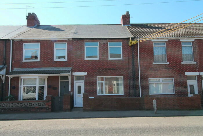 3 Bedroom Terraced House To Rent In Station Avenue South, Fencehouses, Houghton Le Spring, DH4