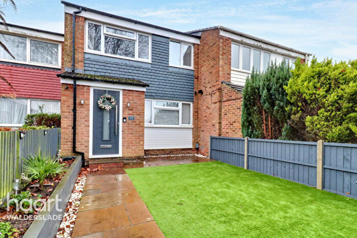 3 Bedroom Terraced House For Sale In Fir Tree Grove, Chatham, ME5