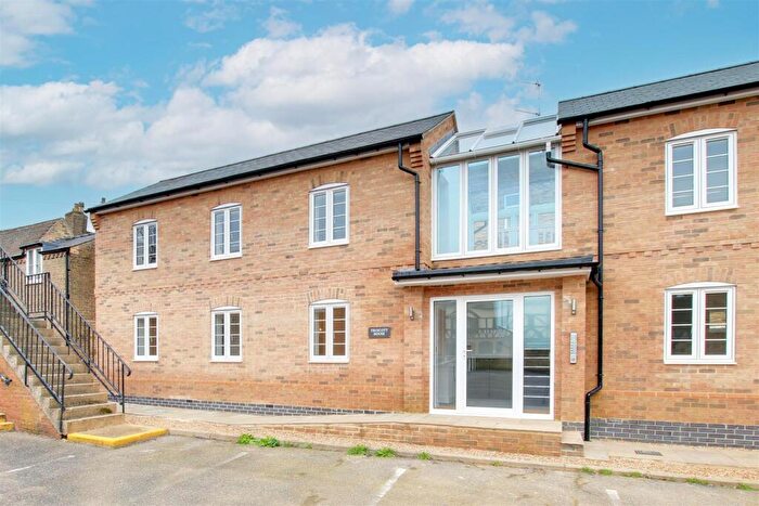 1 Bedroom Apartment To Rent In Manchester Place, High Street, Huntingdon, PE29