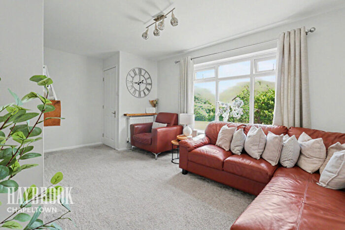 4 Bedroom Semi-Detached House For Sale In Barnes Hall Road, Burncross, S35