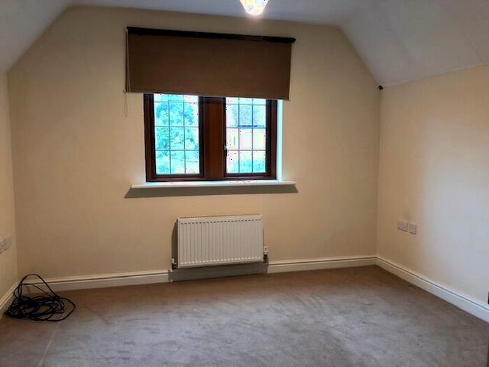 1 Bedroom Apartment To Rent In Fairview Court, Wheaton Aston, ST19