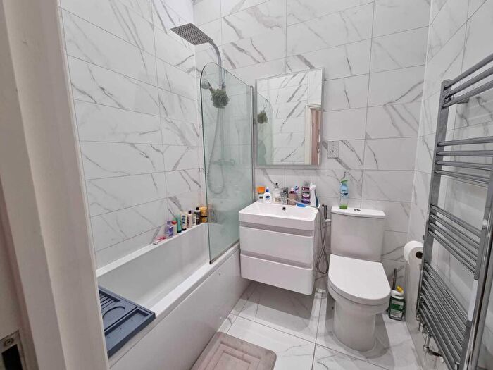 1 Bedroom Flat To Rent In Dudley Mansions, Lansdowne Place, Hove, BN3