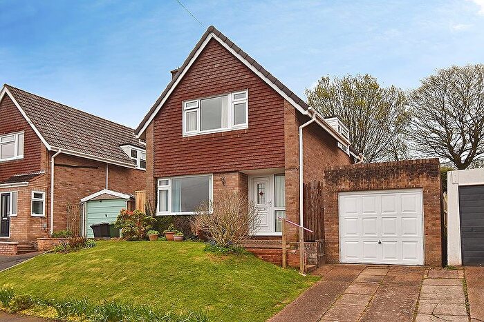 3 Bedroom Detached House For Sale In Sullivan Road, Broadfields, Exeter, EX2