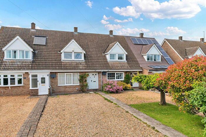 3 Bedroom Terraced House For Sale In The Causeway, Bassingbourn, SG8