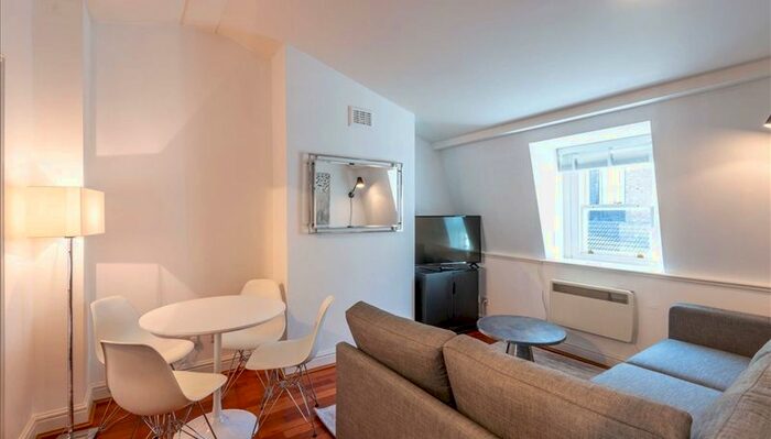 1 Bedroom Flat To Rent In Nottingham Place, London, W1U