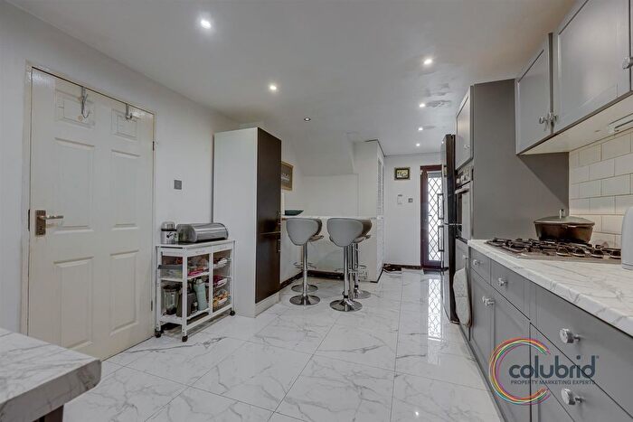 4 Bedroom Terraced House For Sale In Beeleigh East, Basildon, SS14