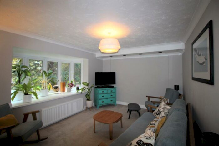 3 Bedroom Town House To Rent In Ferrars Court, Huntingdon, PE29