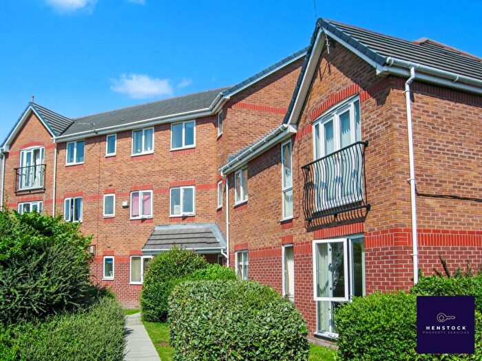 2 Bedroom Apartment For Sale In Greetland Drive, Blackley, Manchester, M9