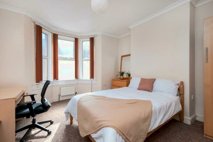 4 Bedroom Terraced House To Rent In Third Avenue, Bath, BA2