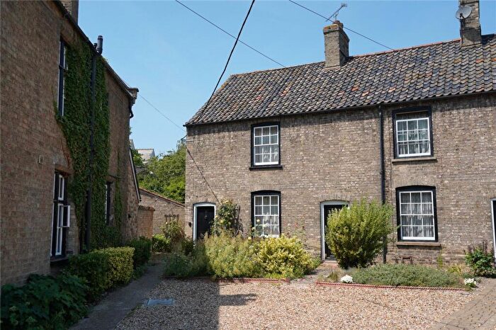 2 Bedroom End Of Terrace House For Sale In Mill Street, Mildenhall, Bury St. Edmunds, Suffolk, IP28