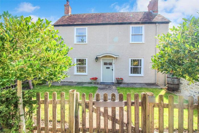 3 Bedroom Detached House To Rent In Greta`S Cottage, Summerfields, Henstridge, Somerset, BA8