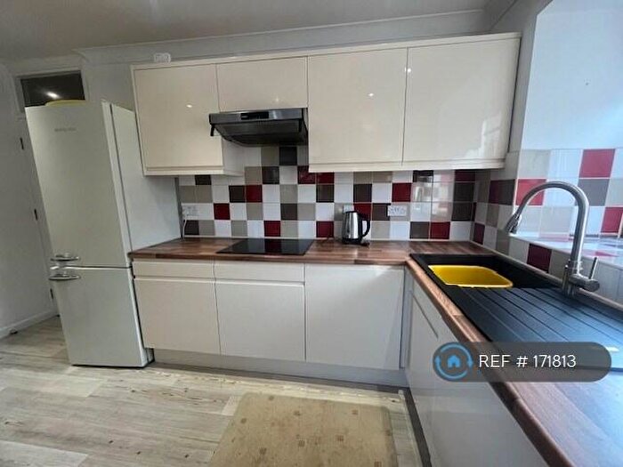 2 Bedroom Flat To Rent In Broadway, Peterborough, PE1