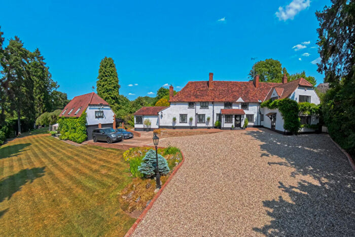 7 Bedroom Detached House For Sale In Gall End Lane, Stansted, Essex, CM24
