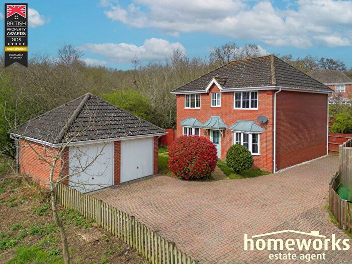 4 Bedroom Detached House For Sale In Yeats Way, Dereham, NR19