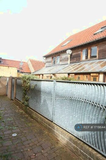 3 Bedroom Terraced House To Rent In Raes Yard, Bury St. Edmunds, IP33