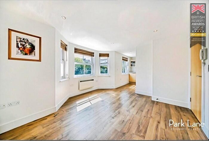 2 Bedroom Flat For Sale In Hadham Road, Bishops Stortford, CM23