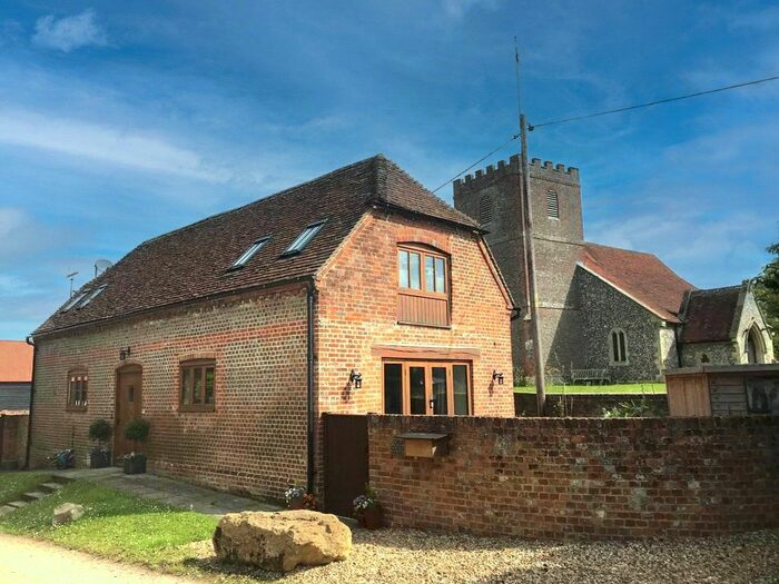 2 Bedroom Detached House For Sale In Winterbourne, Newbury, Berkshire, RG20