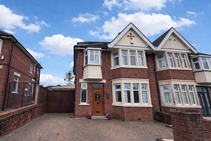 4 Bedroom Semi-Detached House For Sale In Riversway, Stanley Park, FY3