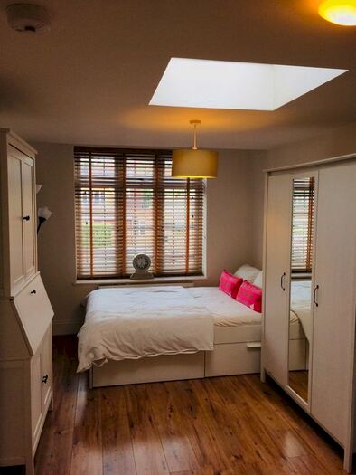 1 Bedroom Flat To Rent In Brookdene Avenue, Watford WD19