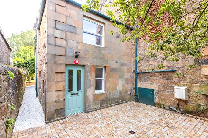 4 Bedroom Apartment To Rent In Merchiston Park, Edinburgh, Midlothian, EH10