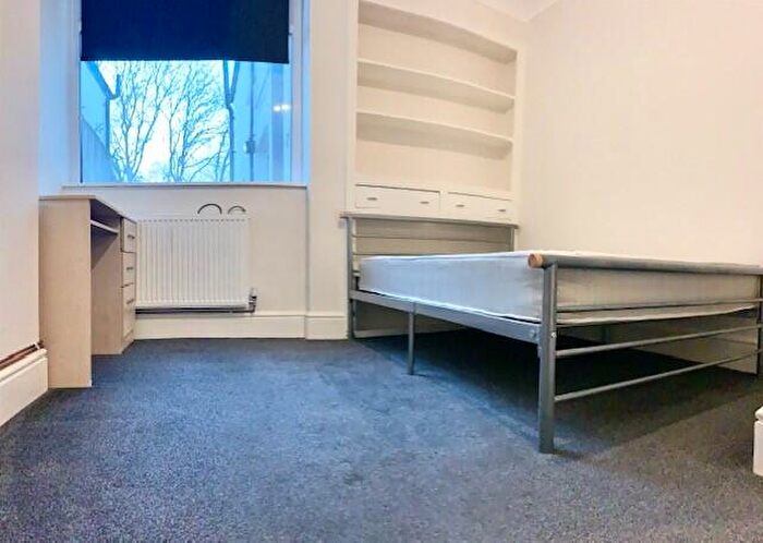 2 Bedroom Apartment To Rent In Malefant Street, Cardiff(City), CF24
