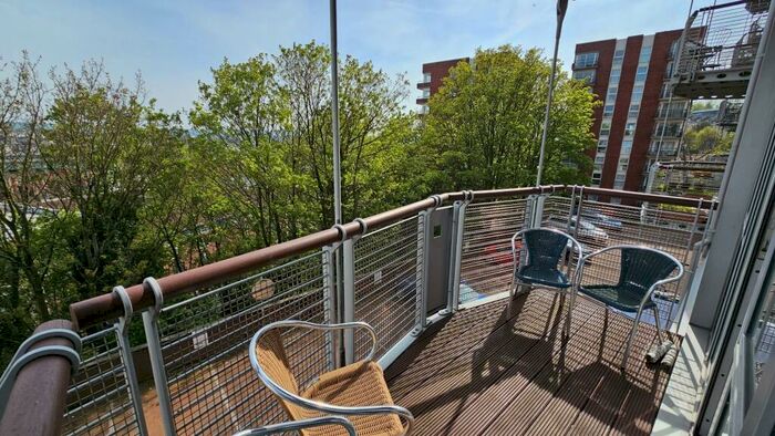2 Bedroom Apartment To Rent In The Panoramic, Park Row, Bristol, BS1