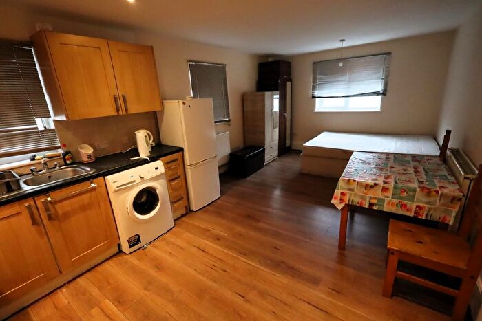 Studio To Rent In St. Albans Road, Watford, WD24