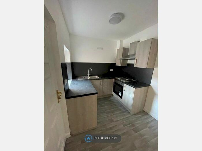 3 Bedroom End Of Terrace House To Rent In Charles Street, Leigh, WN7