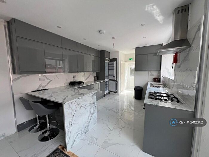 5 Bedroom Terraced House To Rent In Partridge Road, Cardiff, CF24