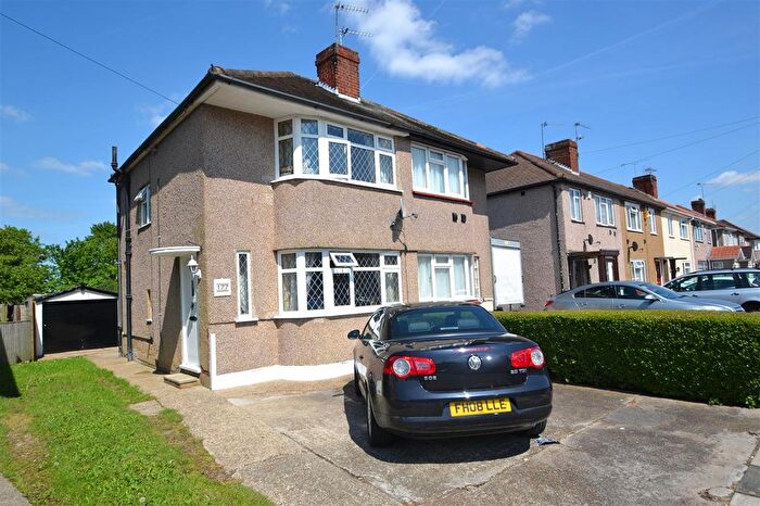 2 Bedroom Semi-Detached House To Rent In Northumberland Crescent, Bedfont, TW14