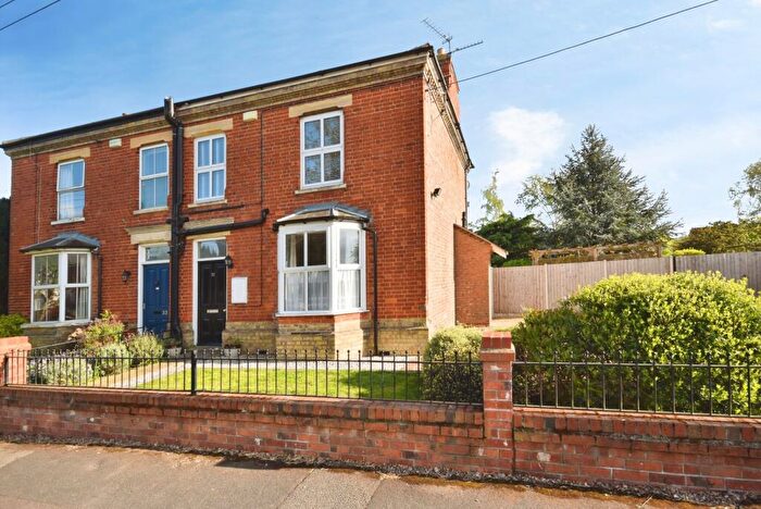 3 Bedroom Semi Detached House For Sale In Birthorpe Road, Billingborough, Sleaford, NG34