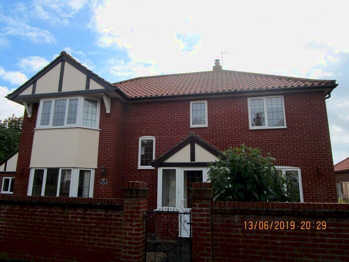 4 Bedroom Detached House To Rent In Water Lane, West Runton, Cromer, NR27