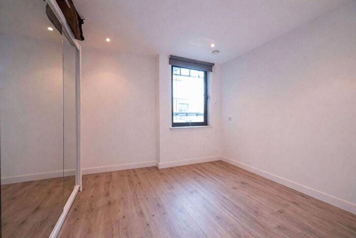 1 Bedroom Flat For Sale In Cranbrook Mews, Walthamstow, E17