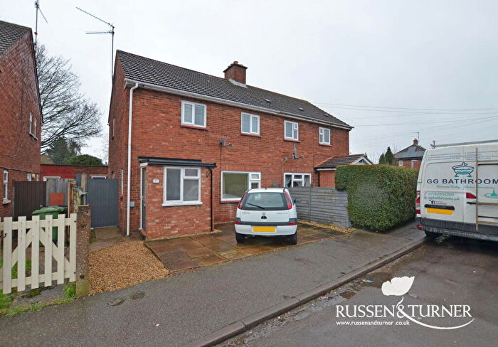3 Bedroom Semi Detached House For Sale In Lady Jane Grey Road, King's Lynn, PE30