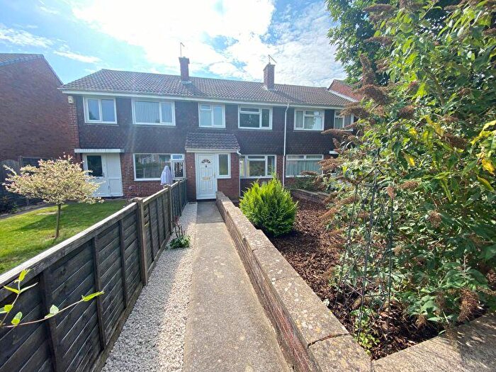 3 Bedroom Terraced House To Rent In Maple Close, Bristol, BS34