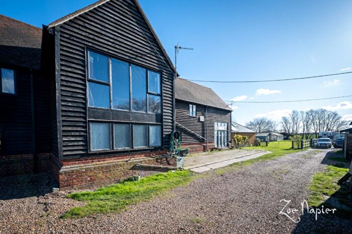 3 Bedroom Barn Conversion For Sale In St Lawrence, CM0