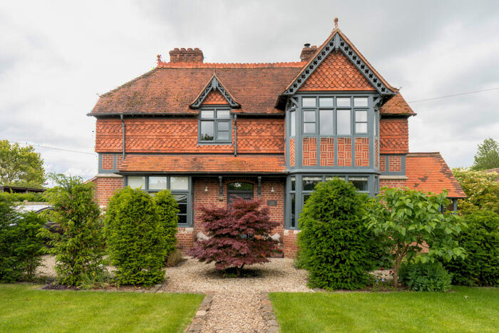 6 Bedroom Detached House For Sale In Culham Village, Abingdon, Oxfordshire, OX14