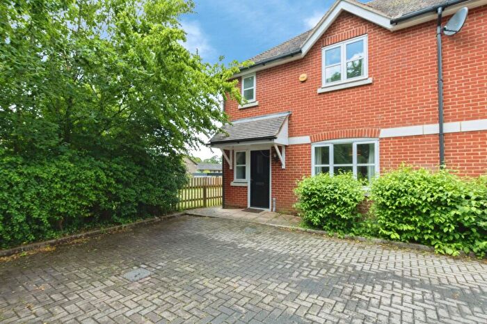 3 Bedroom Semi-Detached House For Sale In Shaggs Meadow, Lyndhurst, Hampshire, SO43