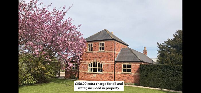 2 Bedroom Cottage To Rent In Chapel Lane, Utterby, Louth, LN11