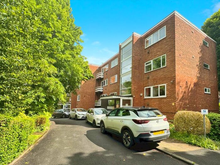 1 Bedroom Flat To Rent In The Beeches, Didsbury, Manchester, M20