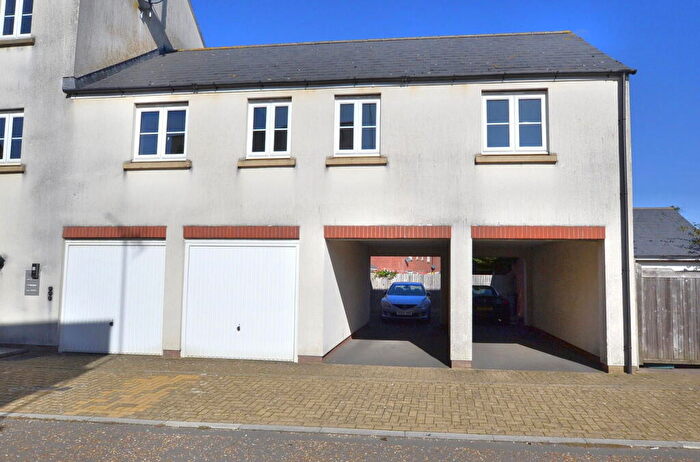 2 Bedroom Coach House For Sale In Daunt Road, Brockworth, Gloucester, GL3