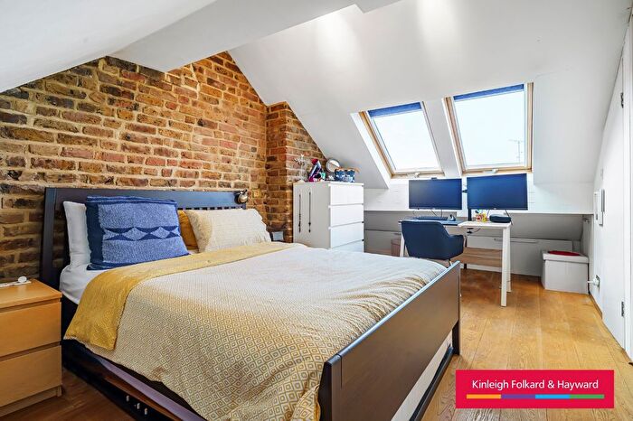 2 Bedroom Flat To Rent In Branksome Road, Brixton, London, SW2