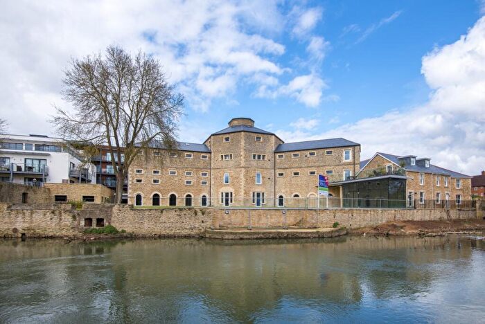 2 Bedroom Apartment To Rent In The Old Gaol, Abingdon, OX14